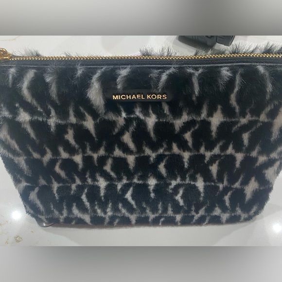 Used Once Michael Kors Black and White Faux Fur Clutch - Picture 4 of 4